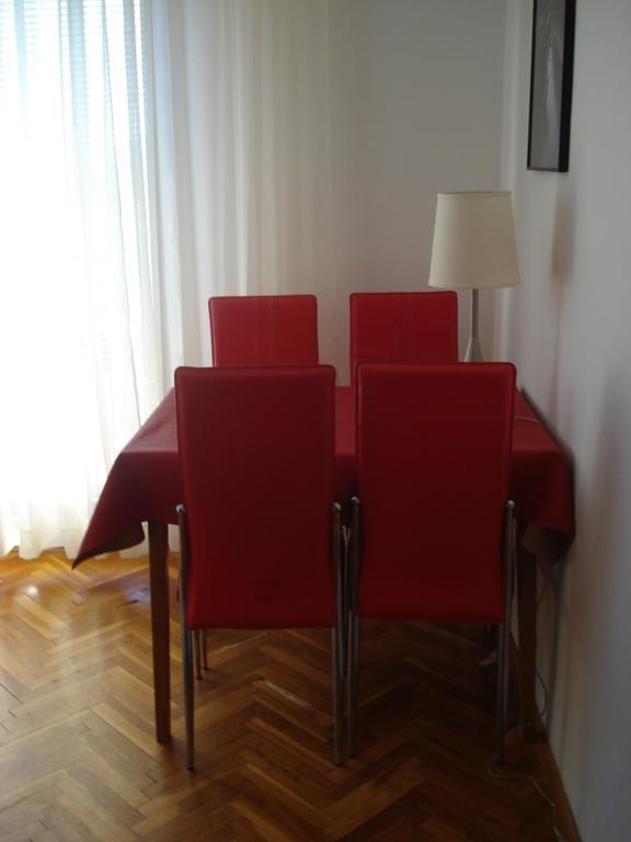 Apartments Xenia Petrcane Bagian luar foto